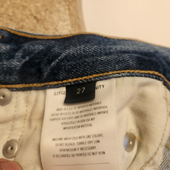 Citizens of Humanity Premium Vintage Wide Leg Cropped Jeans - Picture 3 of 10